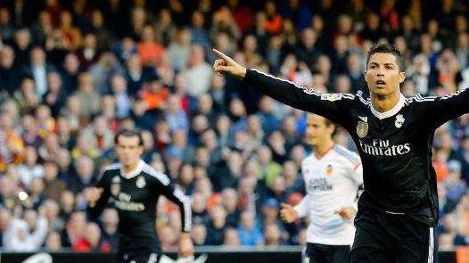 Cristiano hace saltar las alarmas con una venda