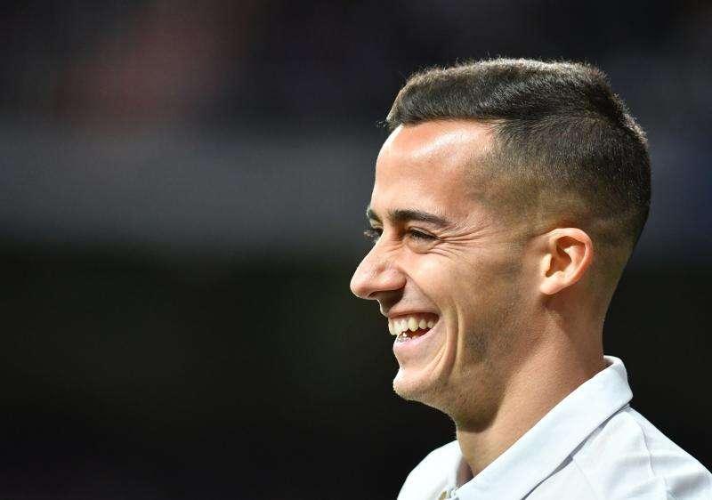 FOTO - Lucas Vázquez: "El Bernabéu tiene que ser nuestro jugador número 12. ¡A POR ELLOS!"