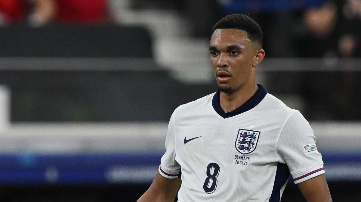 Aviso para Alexander-Arnold: "Va a dar mucha guerra, no le va a ser fácil"