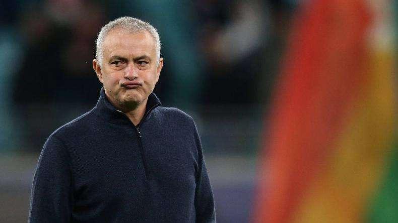 Mourinho: "No he pedido ningún aplazamiento, estoy desesperado por que vuelva la Premier"