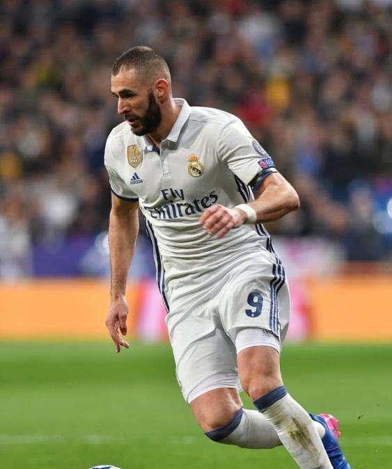 Benzema, el mejor lobo solitario del Madrid: juega mejor y marca más