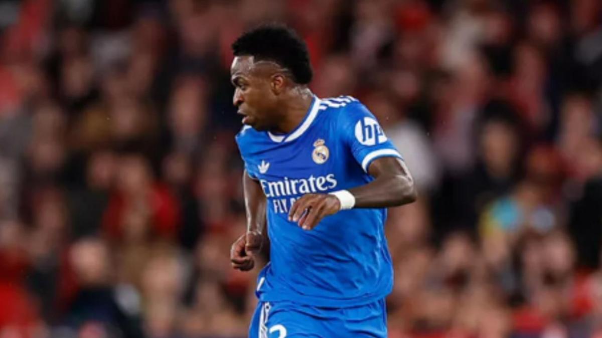 Mourinho se posiciona en la renovación de Vinicius Jr