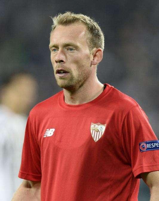 Krohn Delhi busca un sitio fuera del Sevilla y ya tiene un preacuerdo con un Primera
