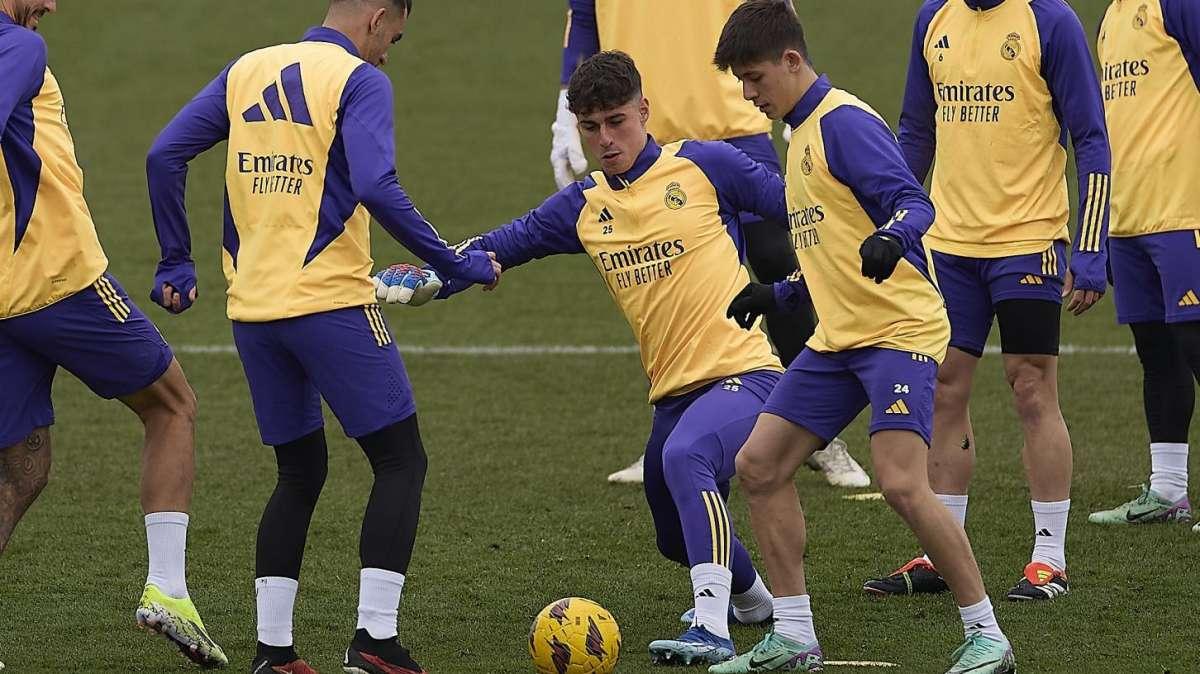 Arda Güler, protagonista en el entrenamiento del Real Madrid