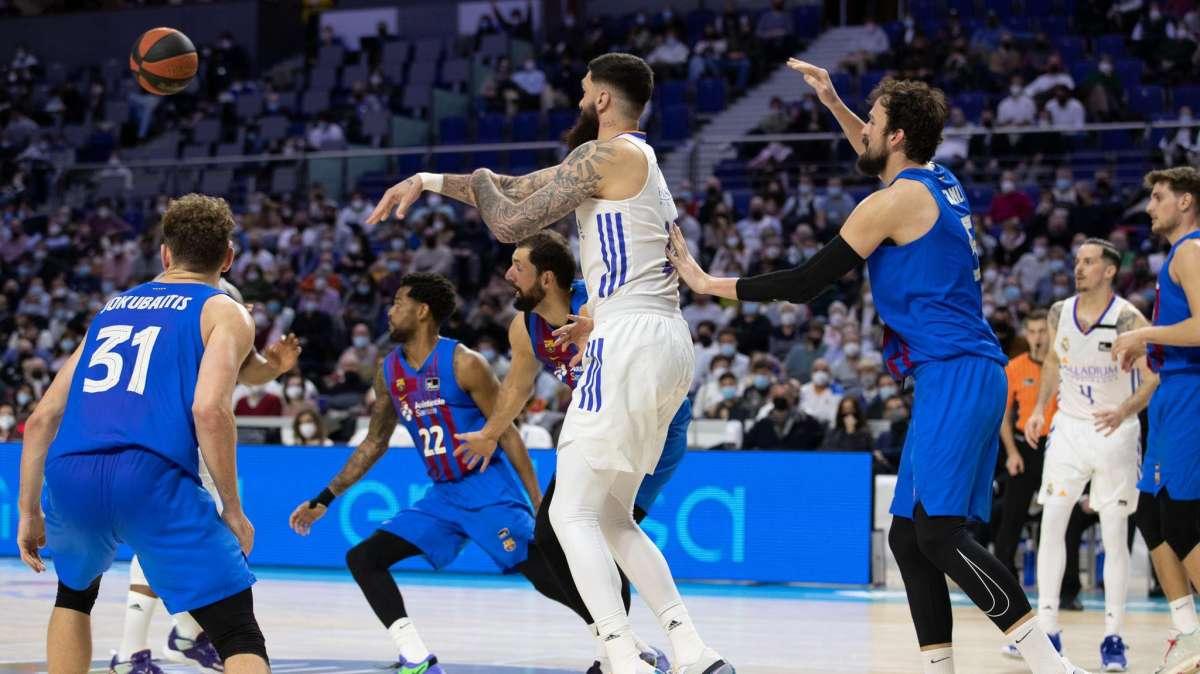 FINAL | FC Barcelona 83-86 Real Madrid: los blancos vibran por la Undécima