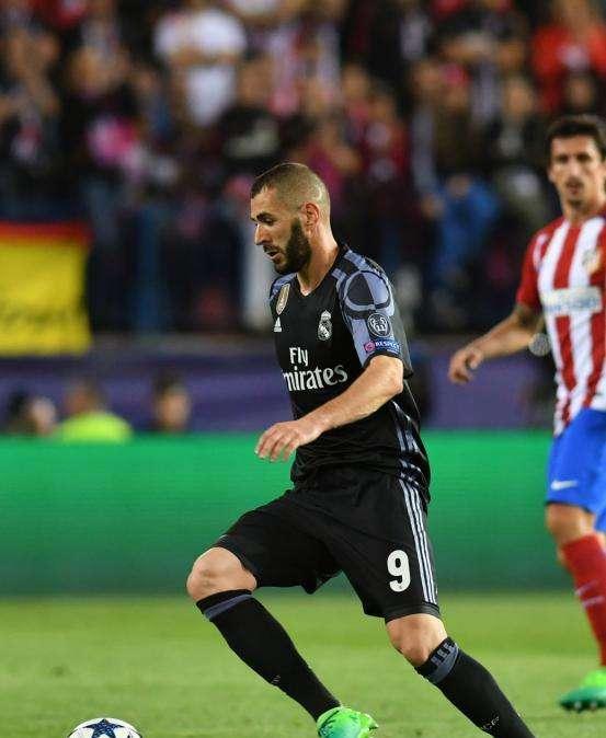 Benzema: "No puedo tirar la toalla, sueño con volver a la Selección de Francia"