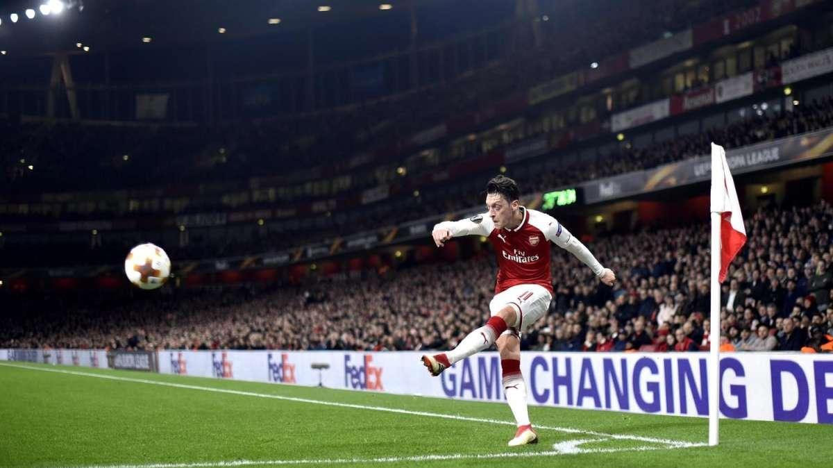 El futuro de Ozil puede estar en Arabia Saudí