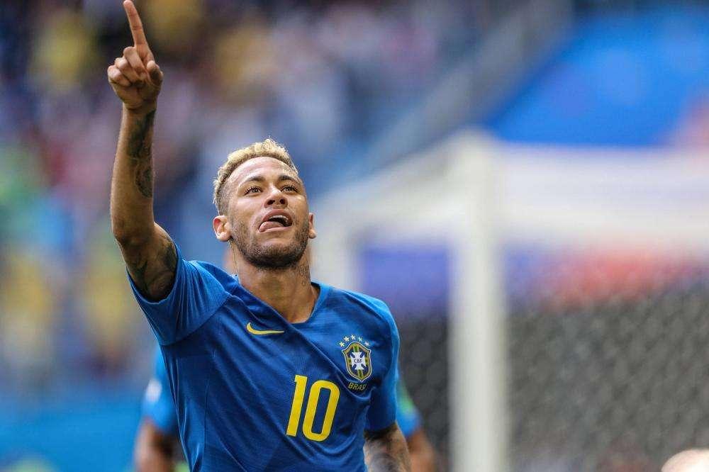 "Neymar quiere salir del PSG y jugar en el Barcelona. El Madrid..."