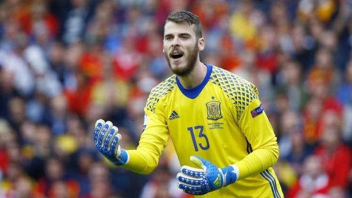 McGarry, avisa: "De Gea se ve jugando en el Madrid"