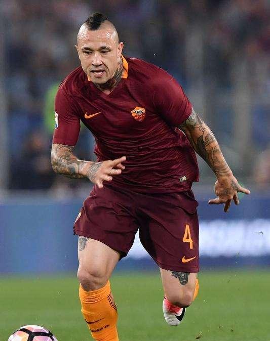 Mou prepara una superplantilla: el United dispuesto a hacerse con los servicios de Nainggolan