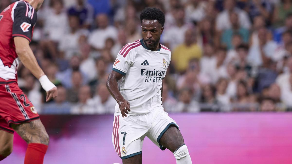 El Arsenal prepara un nuevo intento de fichaje por Vinicius