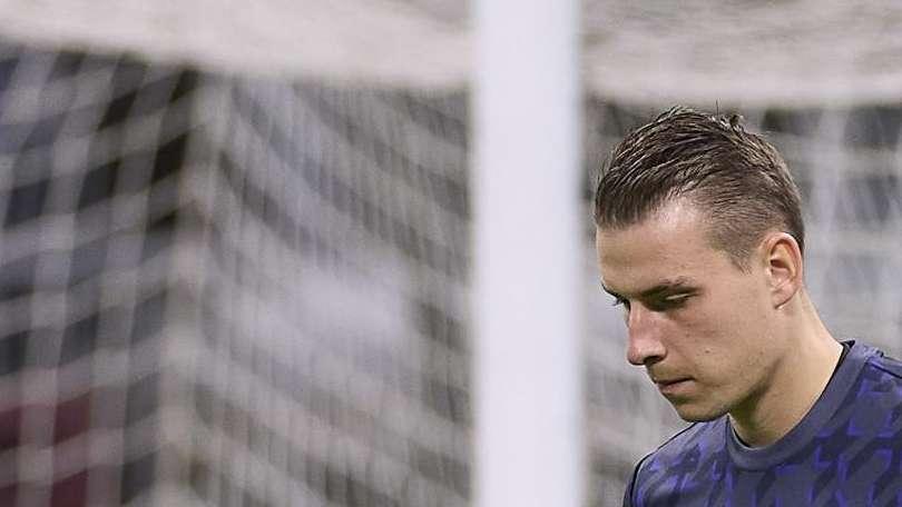Se cae una de las opciones de Lunin en la Premier League