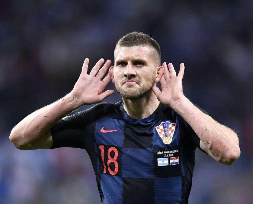 Ni Manchester United ni Sevilla: el jugador revelación del Mundial renueva con su actual club hasta 2022