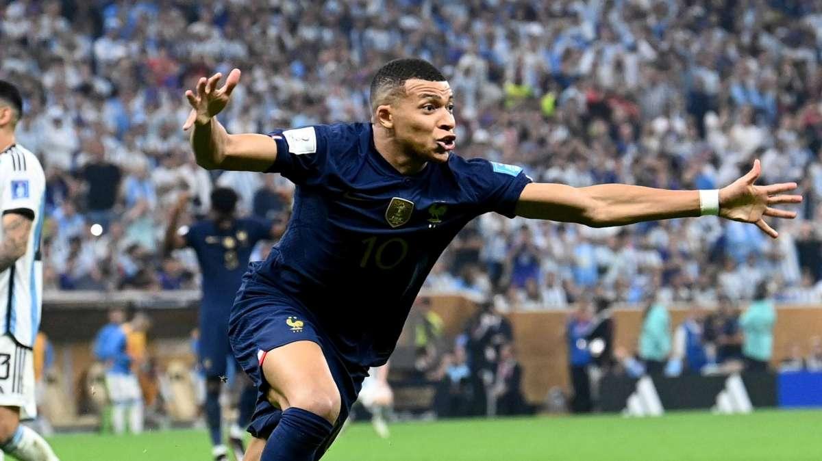 Mercado de fichajes en directo | Salida inminente por Mbappé, cesión confirmada...
