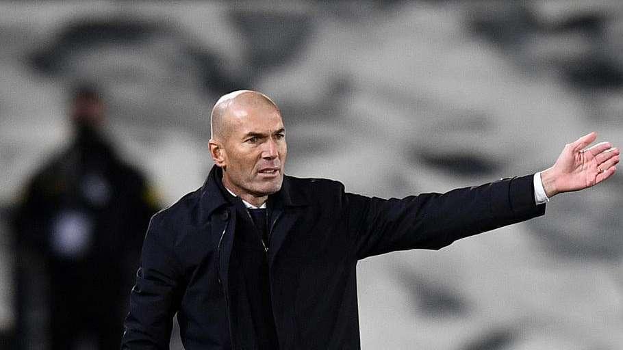 El VAR es una vergüenza pero no salva a Zidane