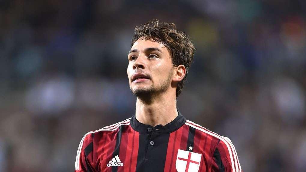 Corona, agente FIFA: "Existen ofertas de grandes clubes europeos por De Sciglio"