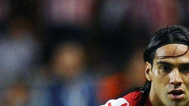 AS: Pulso entre Real Madrid y City por Falcao