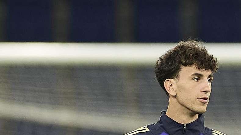 Jacobo Ramón alarga un día más el alirón del FC Barcelona