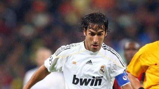 Raúl responde a los más críticos: "¡Hala Madrid! Y por si alguien tiene alguna duda... ¡Y nada más!"