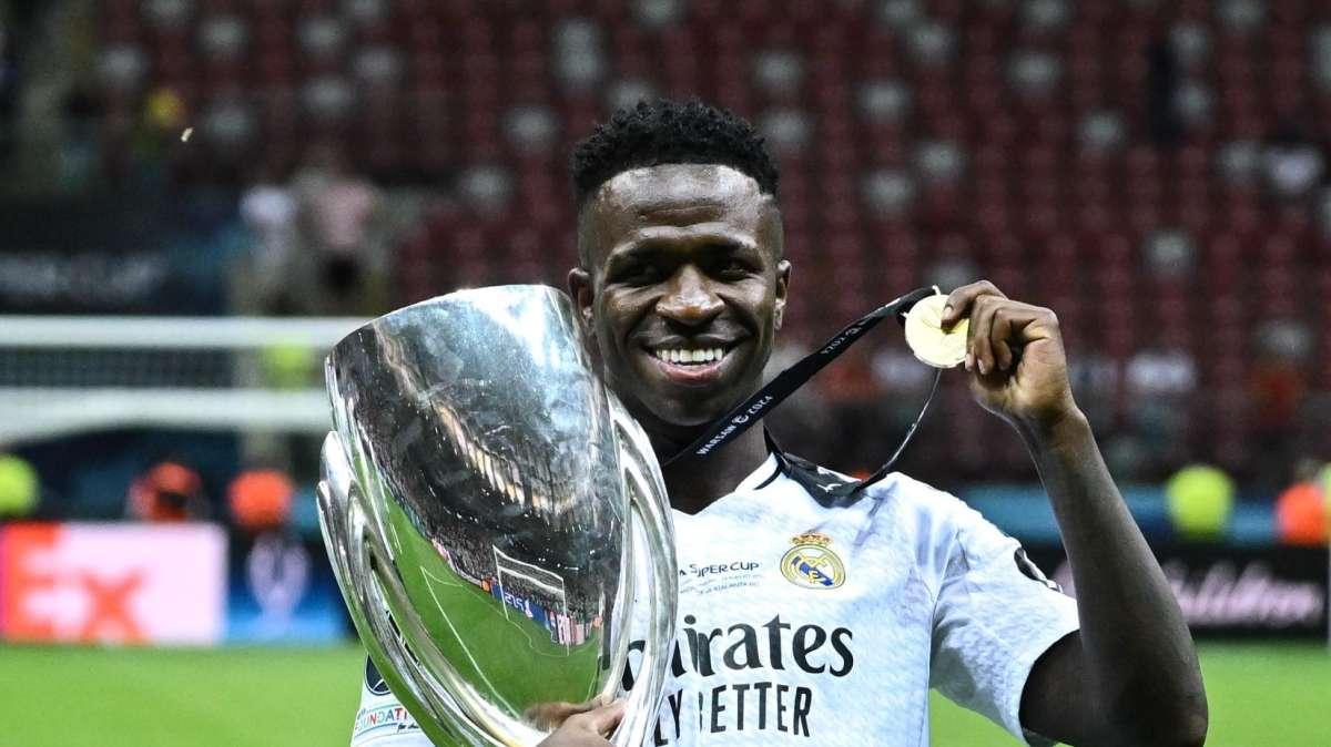 Vinicius Jr y la decisión de Ancelotti sobre su futuro en el Real Madrid