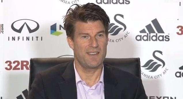 OFICIAL: Laudrup entrenará en Catar