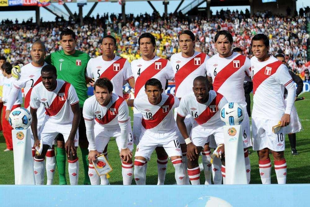 Paolo Guerrero: "Ojalá Cueva acabe jugando en el Real Madrid"
