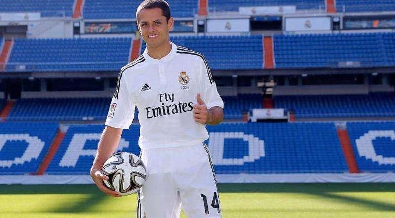 Van Gaal tiene decidido vender a Chicharito 