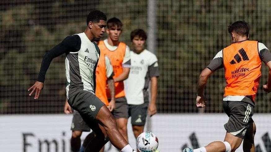 Bellingham y Camavinga, protagonistas en el entrenamiento del Real Madrid