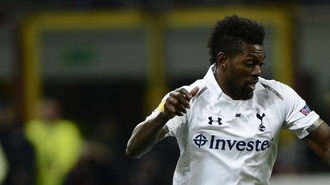 Adebayor explota contra Wenger y ensalza a José Mourinho