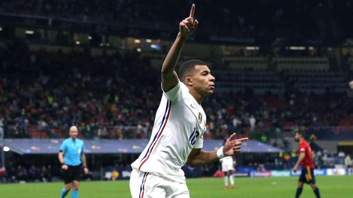 TOP News 12 | El futuro de Mbappé se decide en cuestión de horas, despedidas...