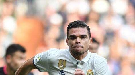 Marca - Pepe no entrenó con el grupo: casi descartado para Bilbao