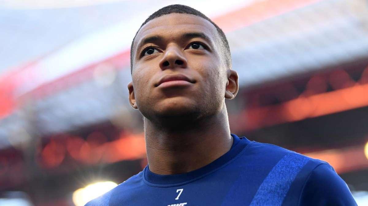 Fichajes Real Madrid | El Bernabéu no será un impedimento para fichar a Mbappé