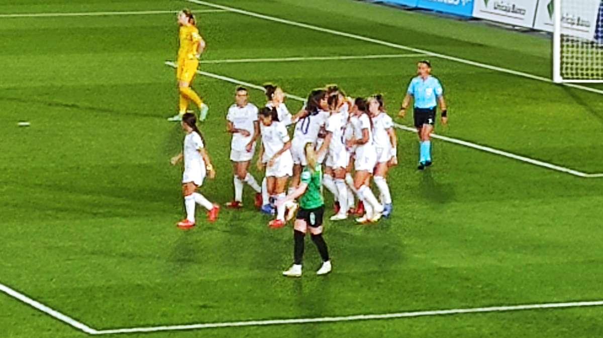Esther, el arma de David Aznar para ganar al PSG en Champions