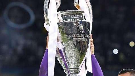 AS - El Madrid tiene en mente renovar a otros cuatro madridistas más: los detalles