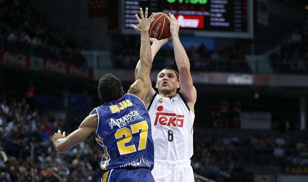 Maciulis, Ayón y Bourousis, dudas ante el Galatasaray