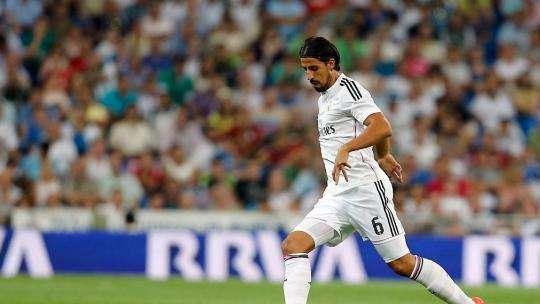 Tönnies: "Khedira es un líder que puede hacer progresar al equipo"