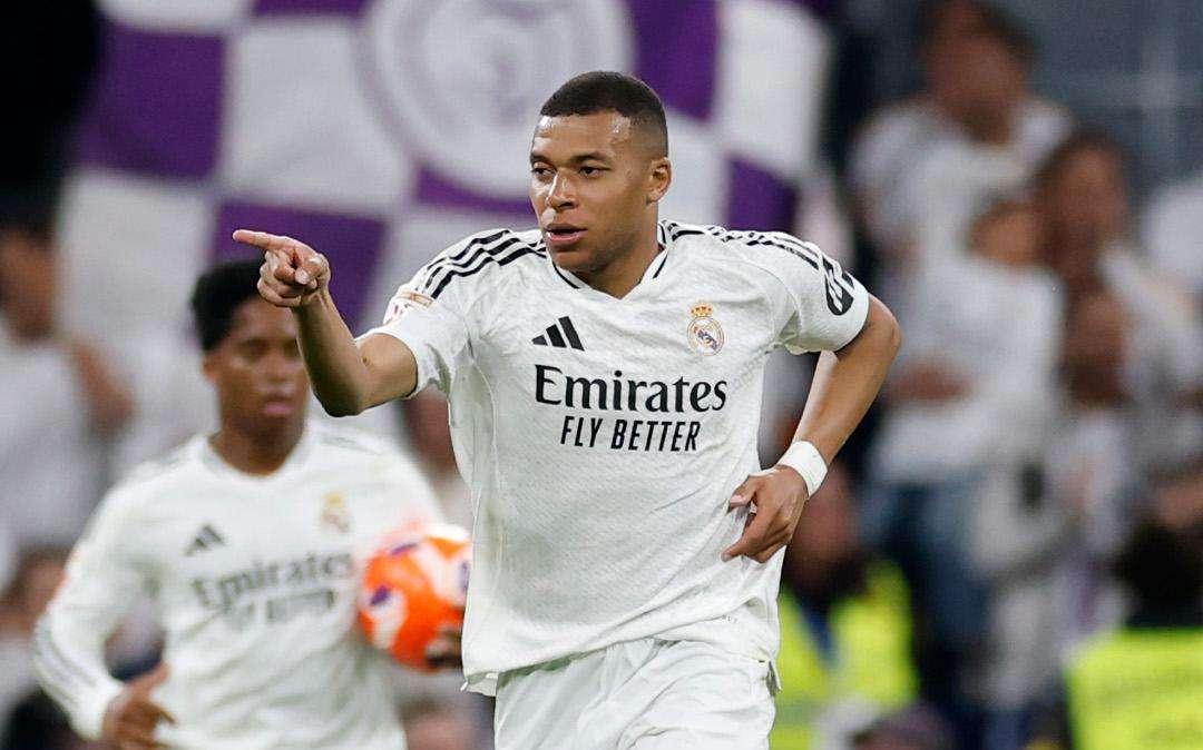 Mbappé iguala a Lewandowski con 40 goles y hace historia en España