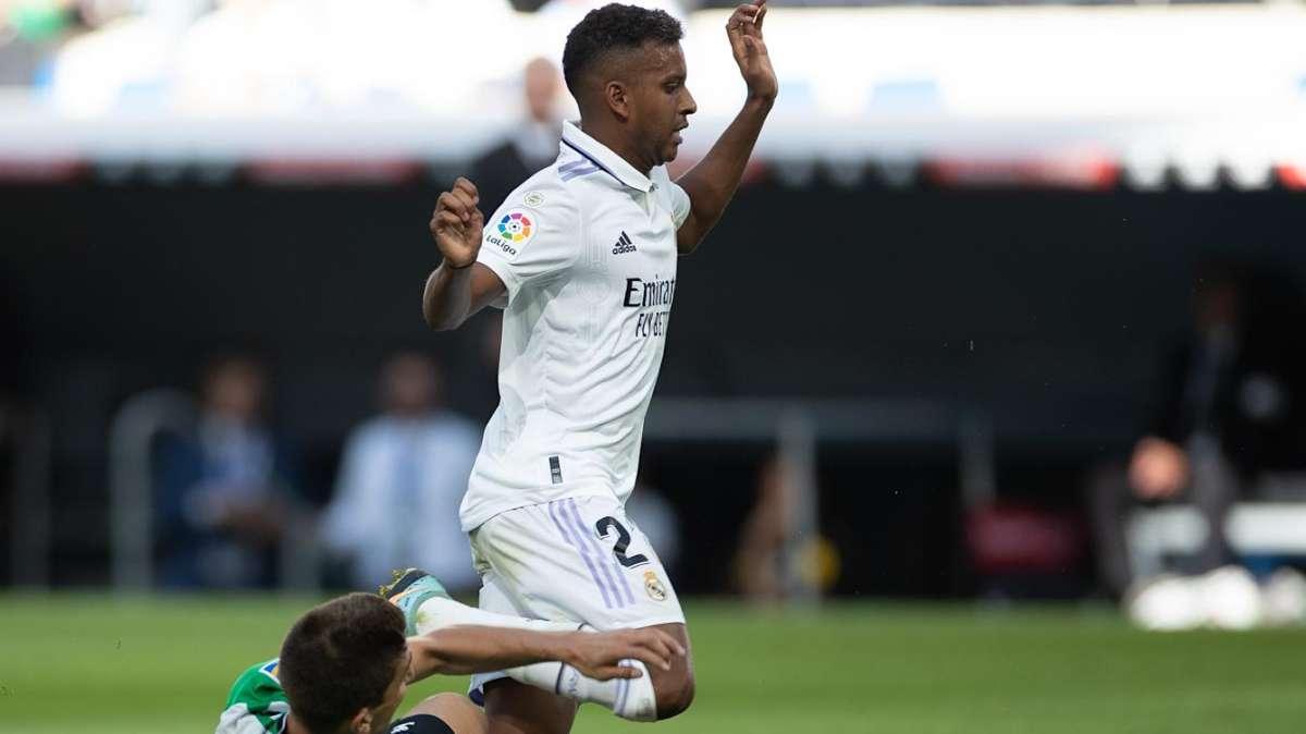 Duelo con mucho arte y muchas bajas: la previa del Real Betis - Real Madrid