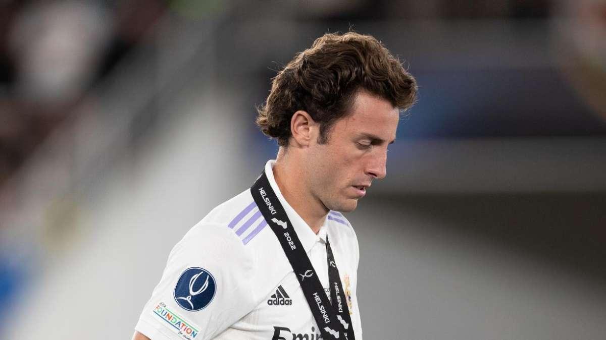 Fichajes | Frenazo a la salida de Odriozola del Real Madrid: los detalles