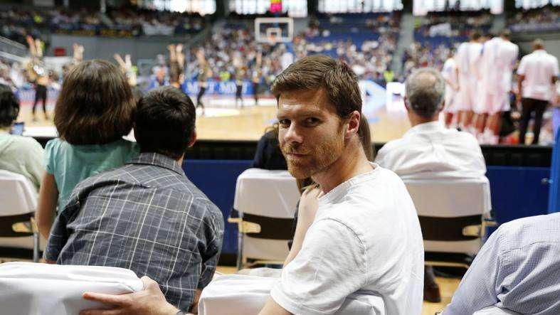 Relaño, en AS: "Se entiende que Xabi Alonso se marche al Bayern"