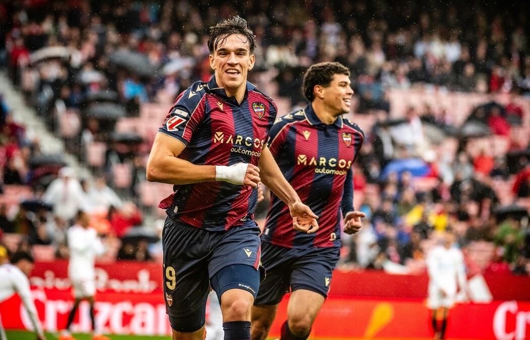 El Real Madrid ya ha comunicado al Levante que activará la cláusula de Carlos Espí