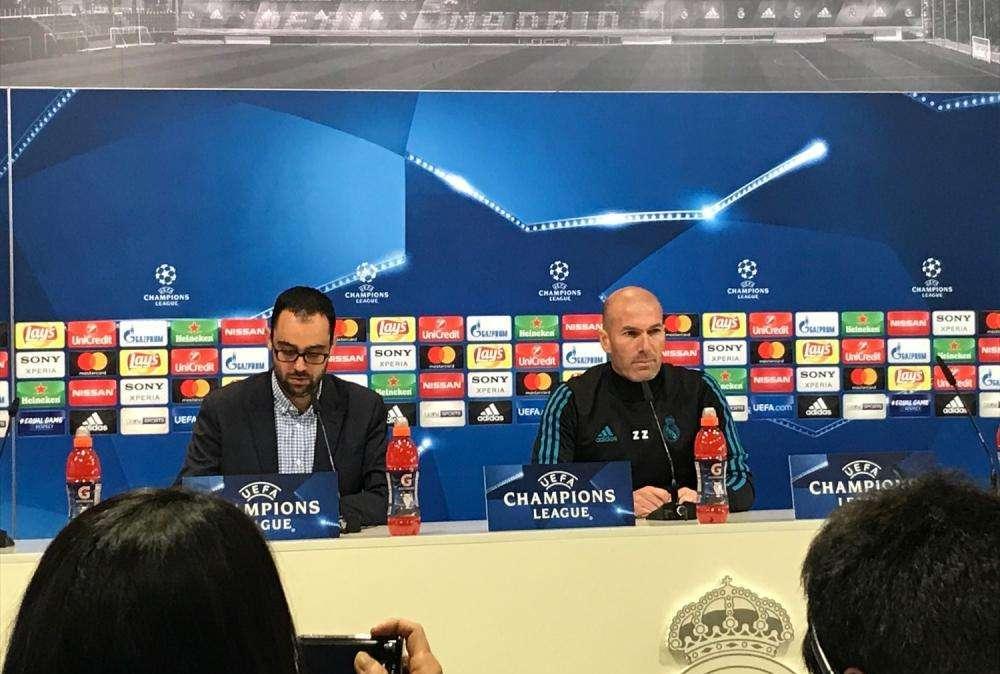 Zidane: "No creo que tengan que operar a Hazard; no tenemos el Clásico en mente"
