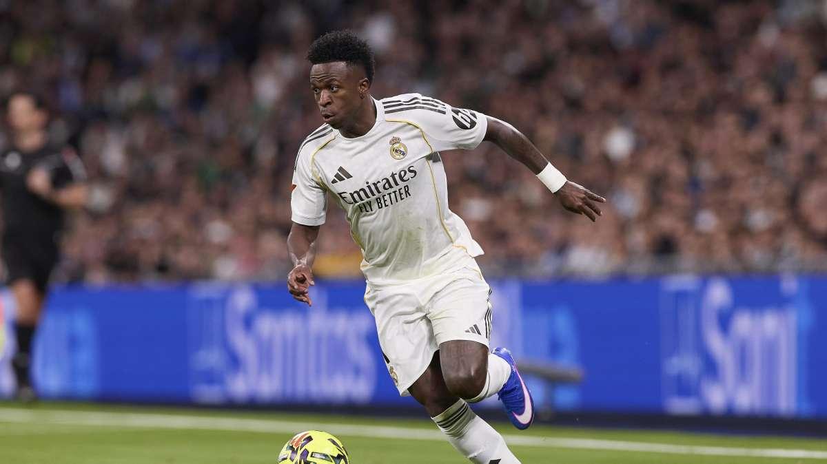 Vinicius responde en redes sociales a Simeone tras la polémica del derbi