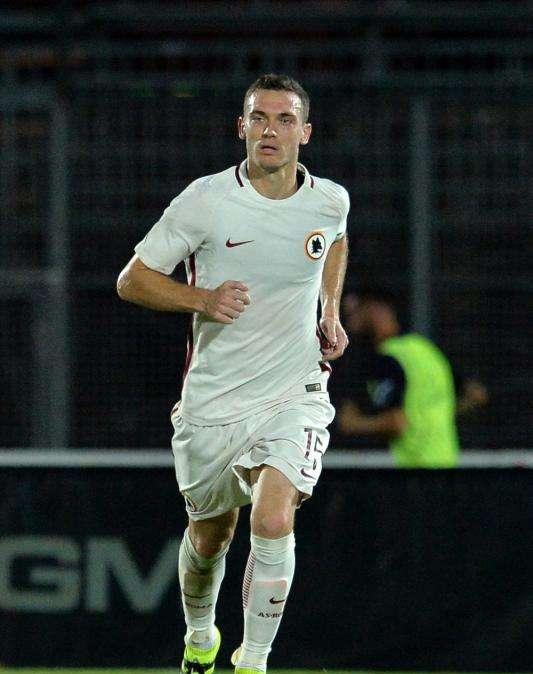 El Barça tiró el dinero: La Roma 'devuelve' a Vermaelen y tendrán que buscarle equipo