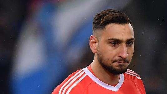 Mino Raiola suelta la 'bomba': "Donnarumma debería irse del Milan"