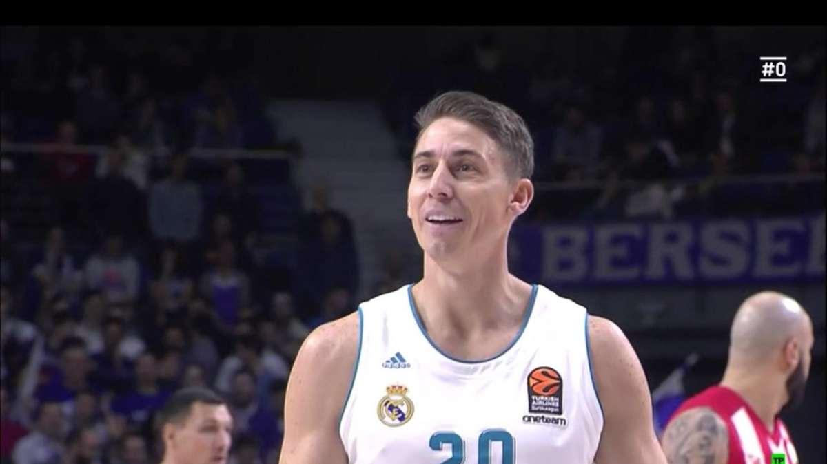 FINAL - Anadolu Efes 65-73 Real Madrid: Carroll se viste de Superman
