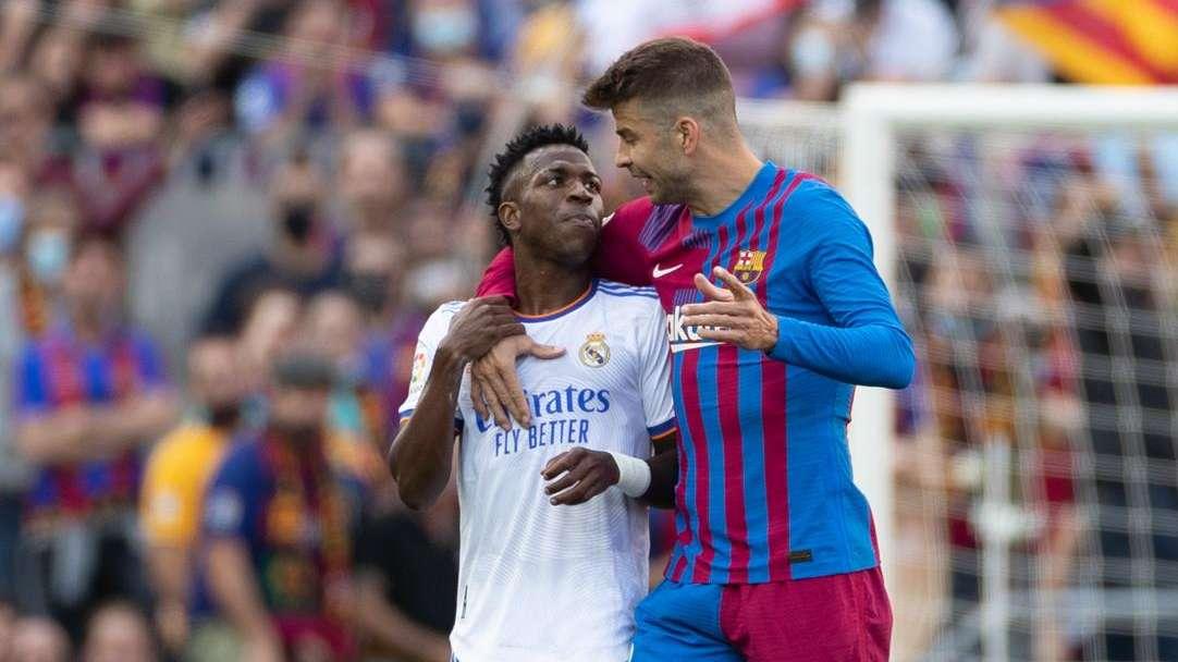 Piqué elogia al Real Madrid: "Benzema y Vinicius están a un nivel superlativo"