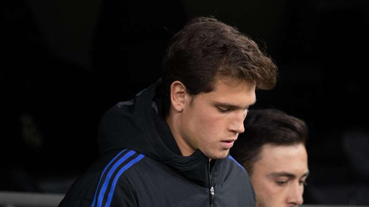 Real Madrid | Latasa tiene ofertas de Primera División sobre la mesa