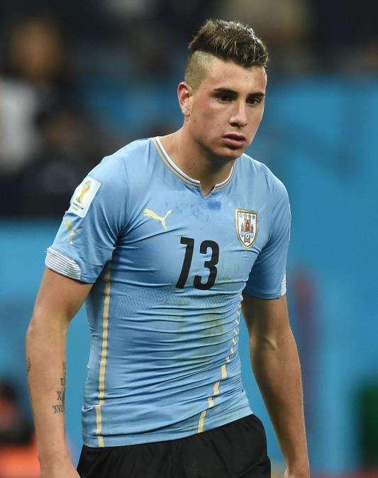 Giménez: "¿El Madrid? No sé nada, tengo contrato con el Atleti"