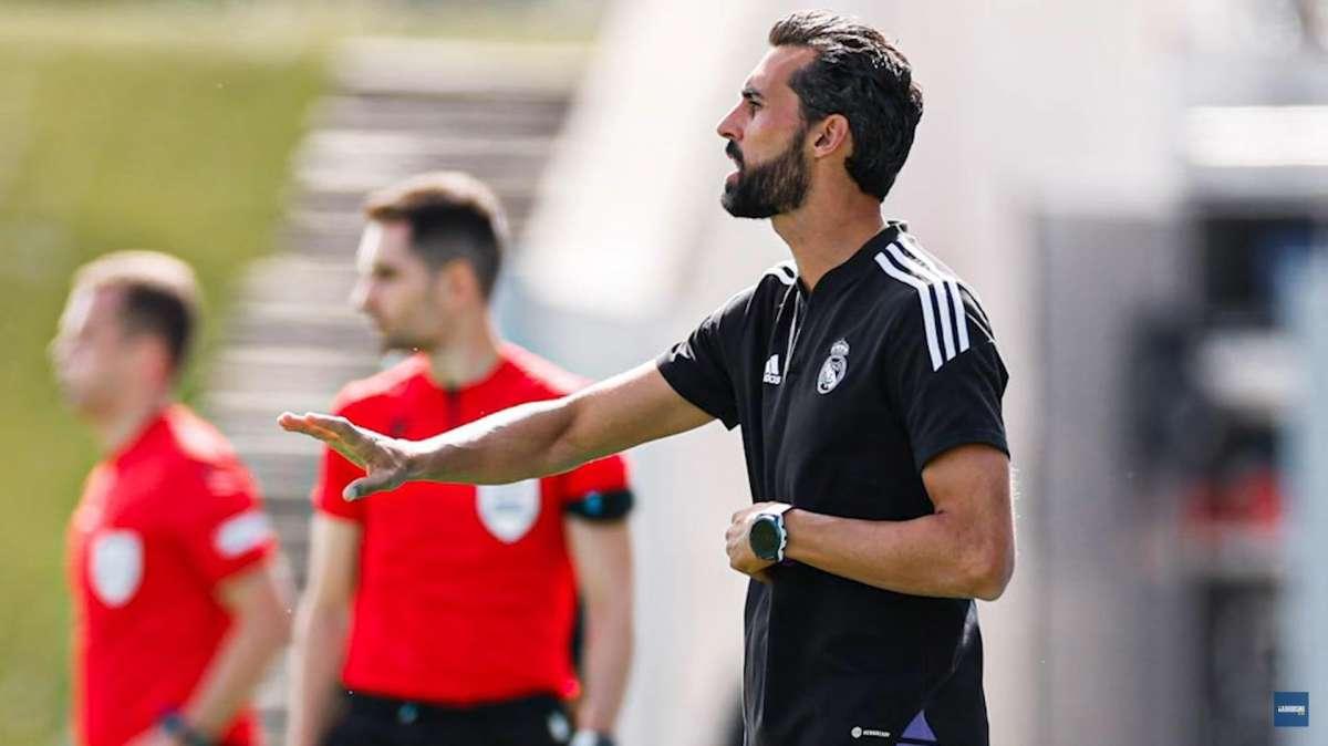 Máxima tensión, con empujón incluido, entre Torres y Álvaro Arbeloa
